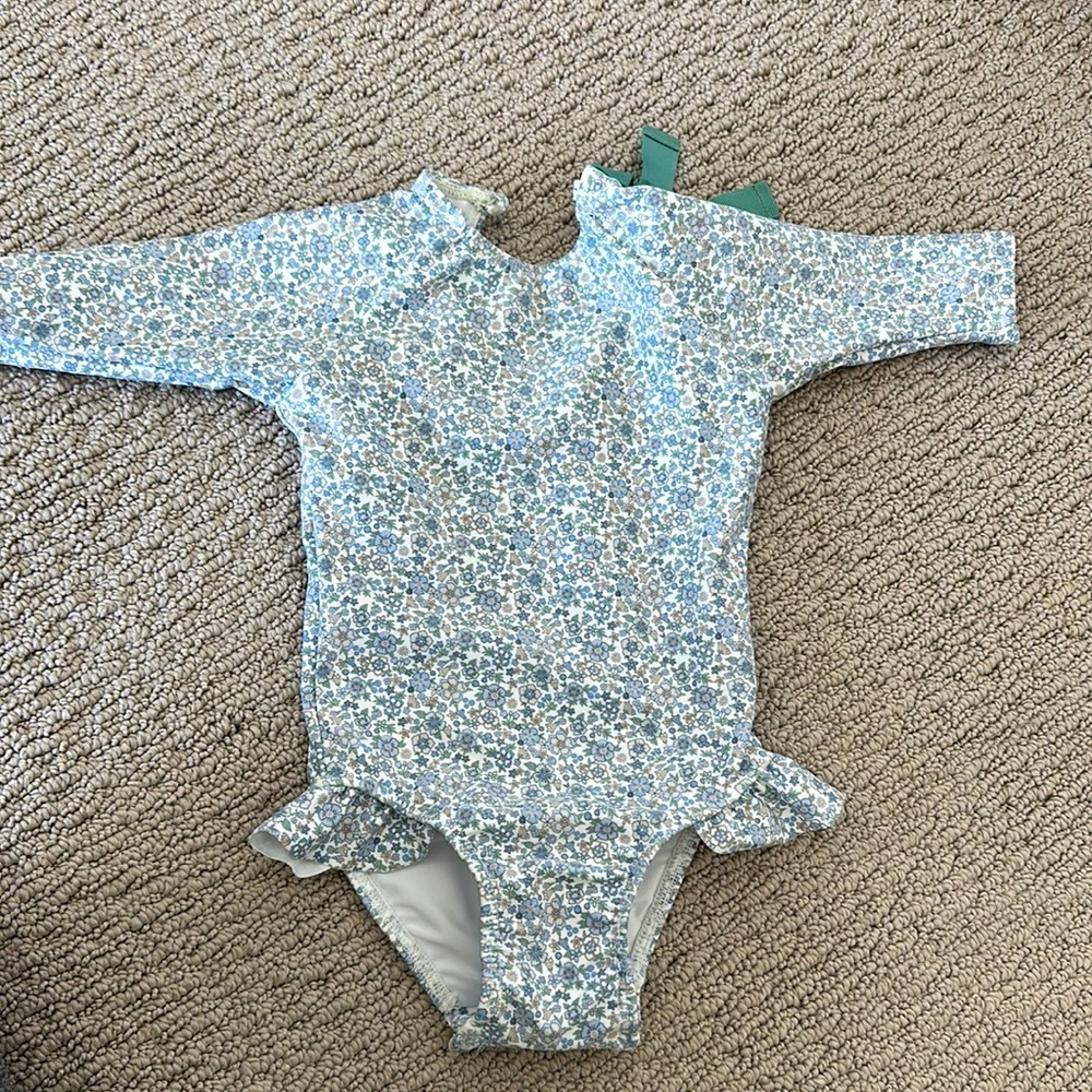 Minnow baby swimsuit